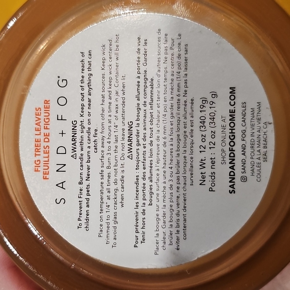 Sand + Fog Fig Tree & Leaves 2 Wick Scented Candle NWT - Picture 3 of 5